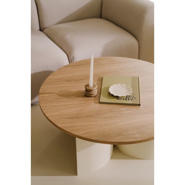 Krēmkrāsas/dabīga toņa apaļš žurnālgaldiņš ar oškoka imitācijas galda virsmu ø 95 cm Gavo – noo.ma-image-3