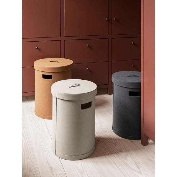 Tumši pelēks veļas grozs no ādas imitācijas Sahla M – Blomus-image-1