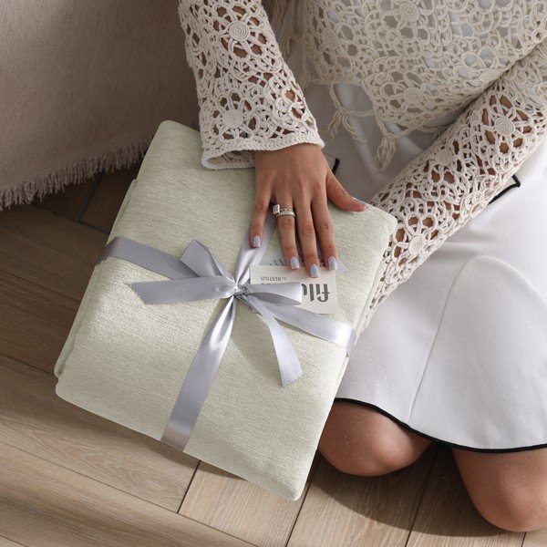 Krēmkrāsas gultas pārklājs no šenila 220x240 cm Talo – Filumi-image-4