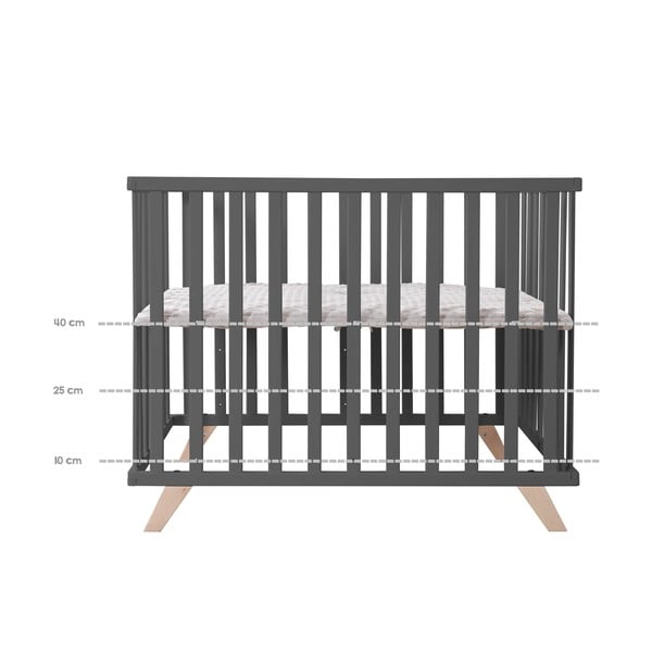 Tumši pelēka dižskābarža masīvkoka bērnu sētiņa 75x100 cm Lil Planet – Roba-image-3