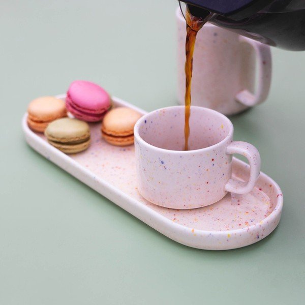 Bēšs servēšanas porcelāna šķīvis Fika – ONA-image-1