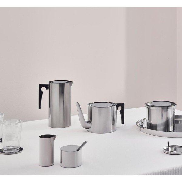 Sudraba krāsas nerūsējošā tērauda tējkanna 1,25 l Arne Jacobsen – Stelton-image-1