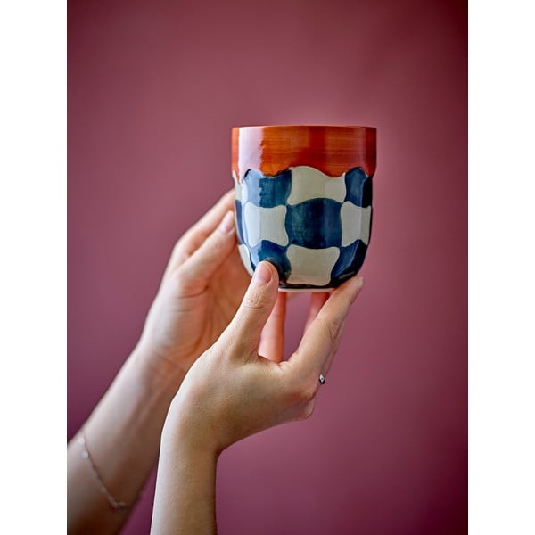 Akmensmasas tasītes (4 gab.) 375 ml Check – Bloomingville-image-1