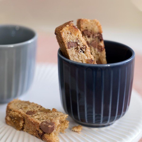 Tumši zila porcelāna krūze Kähler Design Hammershoi, 330 ml-image-2