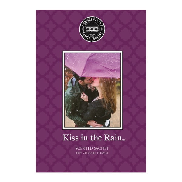 Upeņu, aveņu, aveņu, zemeņu un violešu aromāta maisiņš Bridgewater Candle Company Kiss In The Rain