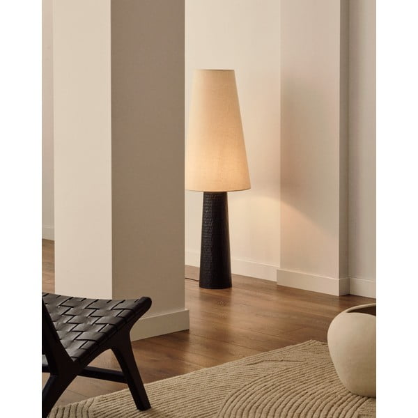 Melna/krēmkrāsas stāvlampa ar auduma abažūru (augstums 129 cm) Senni – Kave Home-image-1
