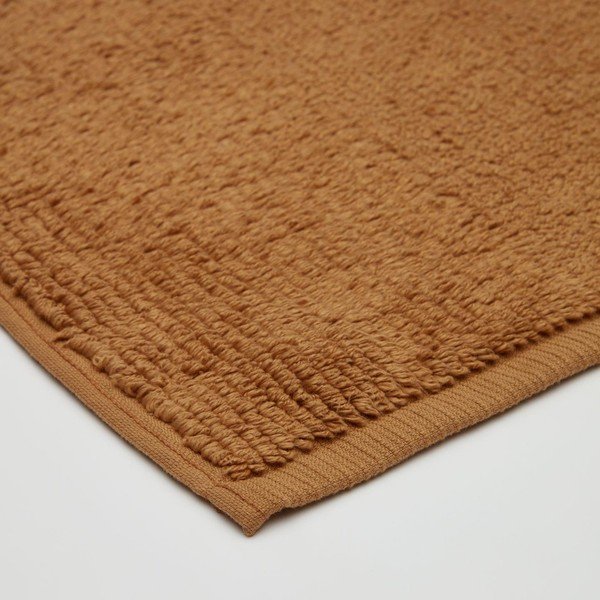 Brūns vannas istabas paklājs 50x70 cm Yeni – Kave Home-image-2