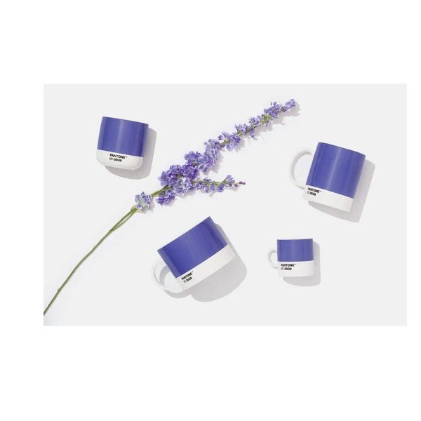 Violeta porcelāna krūze 375 ml Very Peri 17-3938 – Pantone-image-2