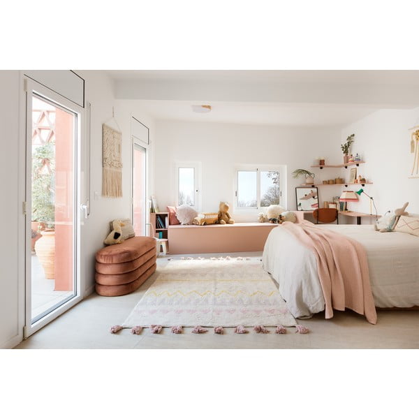 Rozā/krēmkrāsas mazgājams/ar rokām darināts kokvilnas bērnu paklājs 120x160 cm Azteca Vintage Nude – Lorena Canals-image-1