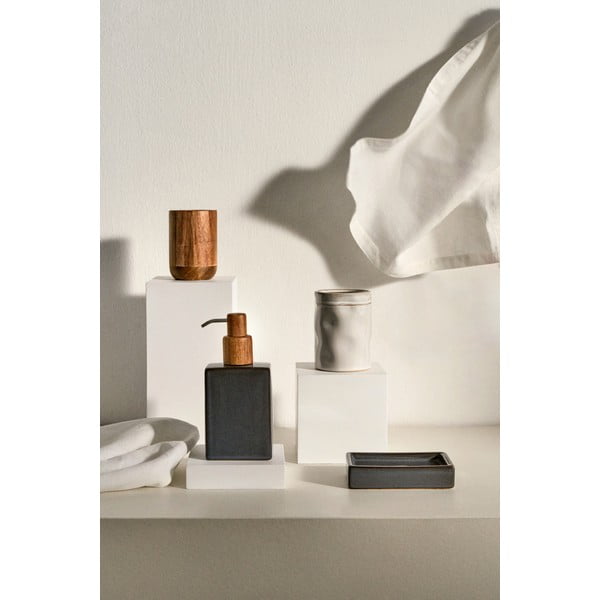 Tumši zils keramikas ziepju trauks Silvet – Kave Home-image-3