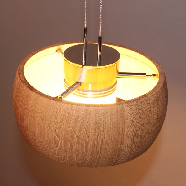 Melna/dabīga toņa LED piekaramā lampa ar regulējamu spilgtumu un koka abažūru Shine-wood – Fischer & Honsel-image-2