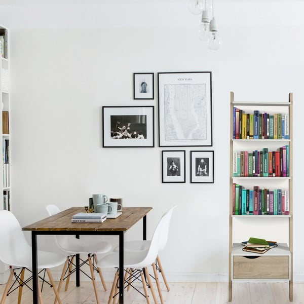 Leslie bibliotēka-image-1