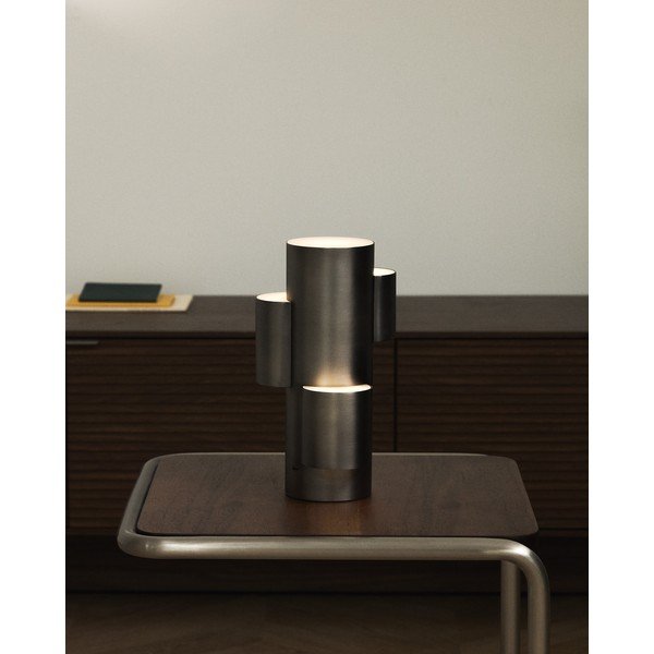 Melna metāla LED galda lampa ar regulējamu spilgtumu (augstums 26,5 cm) Adrina – Kave Home-image-3