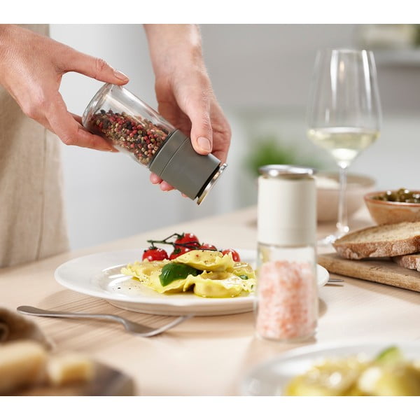 Piparu un sāls dzirnaviņas (2 gab.) Duo – Joseph Joseph-image-2