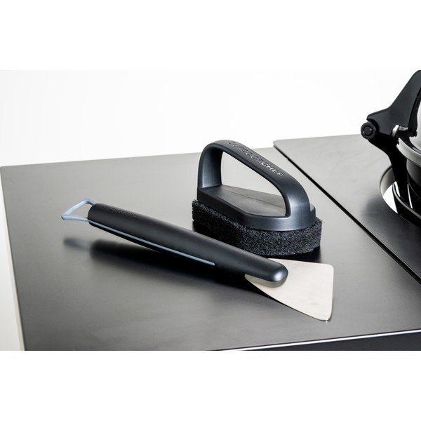 Grila piltuves tīrīšanas komplekts – Outdoorchef-image-1