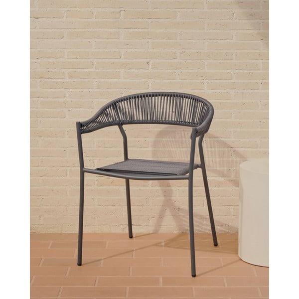 Pelēki mākslīgās rotangpalmas pusdienu krēsli (4 gab.) Futadera – Kave Home-image-1