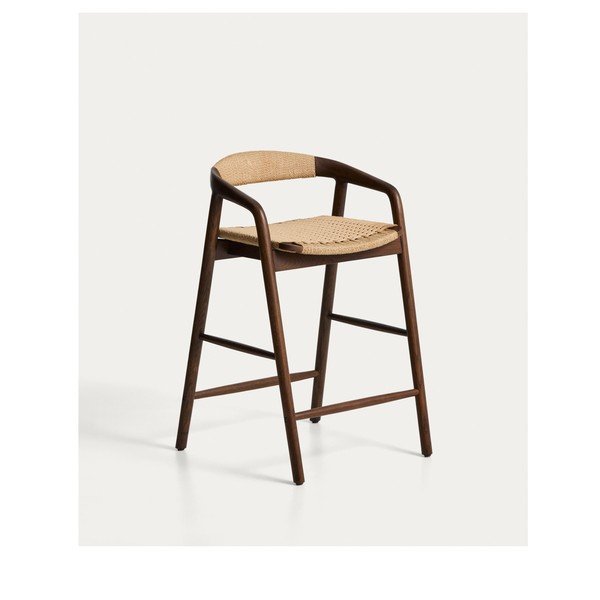 Brūns ozola masīvkoka bāra krēsls ar roku balstiem (sēdekļa augstums 65 cm) Derile – Kave Home