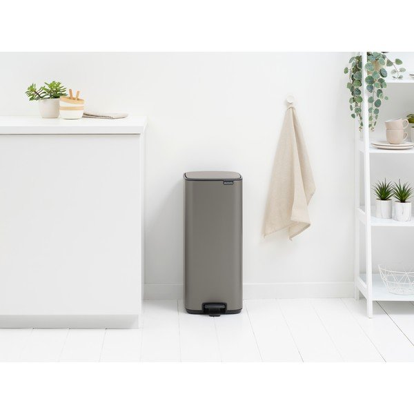 Pelēka tērauda atkritumu tvertne ar pedāli 30 l Bo – Brabantia-image-1