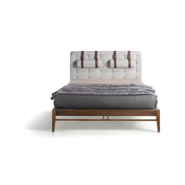 Divguļamā gulta ar valrieksta koka kājām Ángel Cerdá Olivia, 150 x 200 cm