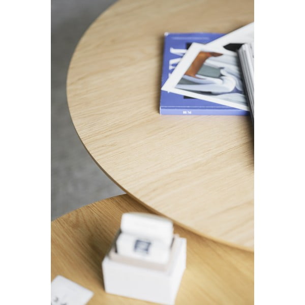 Dabīga toņa apaļš žurnālgaldiņš ar ozolkoka imitāciju 60x60 cm Hobart – Rowico-image-3