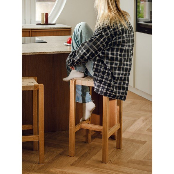Dabīga toņa ozola masīvkoka bāra taburete (sēdekļa augstums 68 cm) Toli – noo.ma-image-3