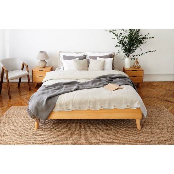 Divguļamā gulta no dižskābarža koka 180x200 cm Greg – The Beds-image-1