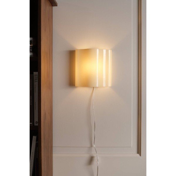 Bēša stikla sienas lampa ar vadu Europa – Jotex-image-1