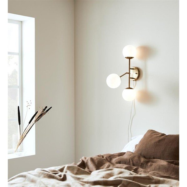 Balta sienas lampa Markslöjd Trinity, augstums 60 cm-image-2