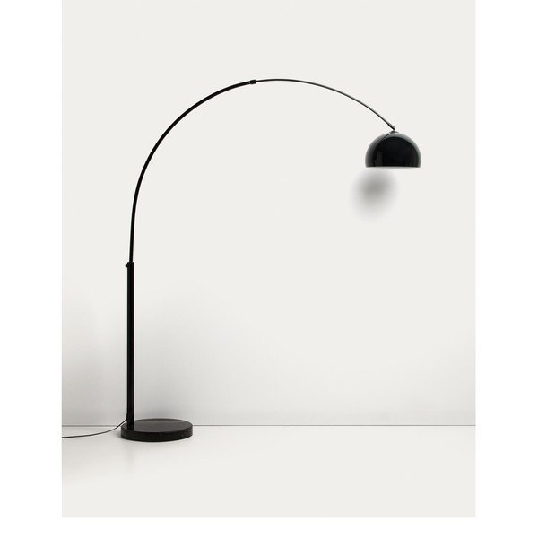 Melna stāvlampa ar metāla abažūru (augstums 160 cm) Madali – Kave Home-image-4