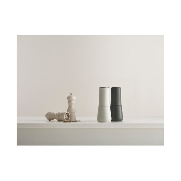 2 piparu un sāls dzirnaviņu komplekts Joseph Joseph Milltop-image-3