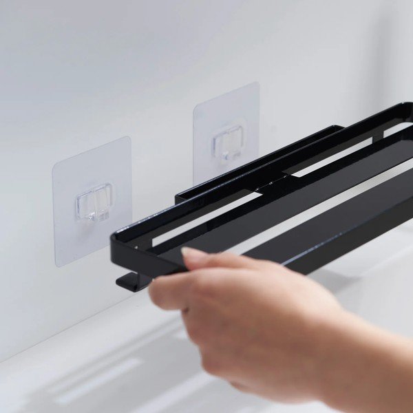 Matēti melns tērauda vannas istabas plaukts ar uzstādīšanu bez urbšanas Film Hook – YAMAZAKI-image-3