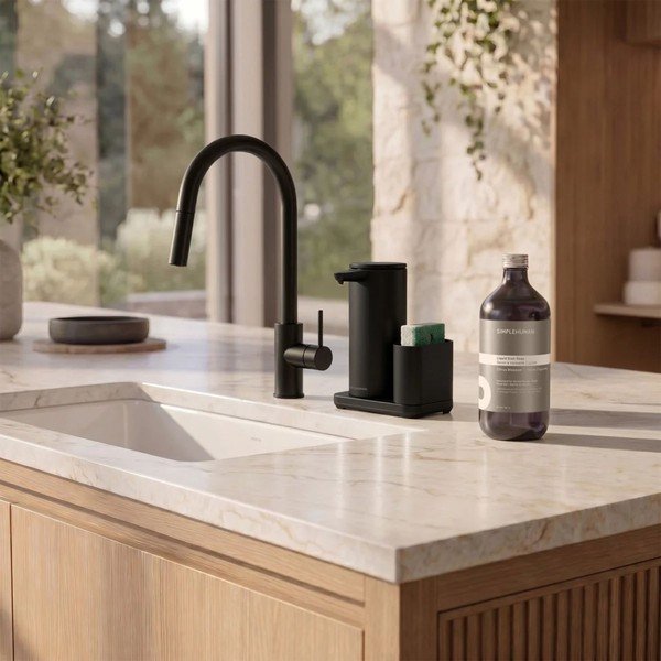 Matēti melns metāla automātisks mazgāšanas līdzekļu turētājs – simplehuman-image-3
