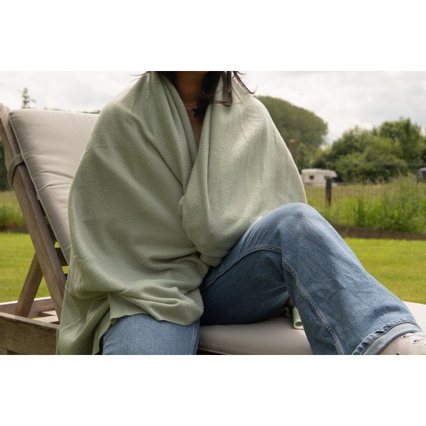 Zaļš flīsa pleds 130x160 cm Riso – Tiseco Home Studio-image-1