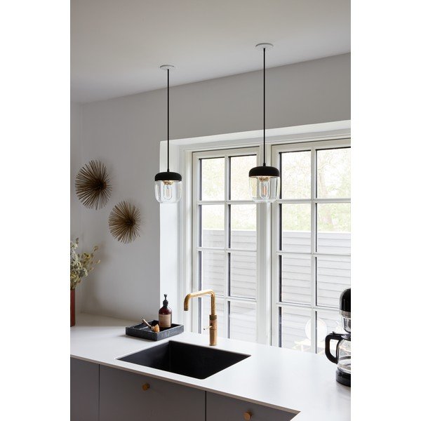 Melns abažūrs ar zelta krāsas ligzdu UMAGE Acorn, ⌀ 14 cm-image-1