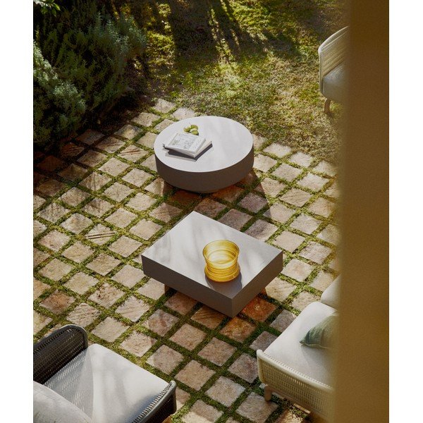 Betona apaļš dārza kafijas galdiņš ø 60 cm Garbet – Kave Home-image-2
