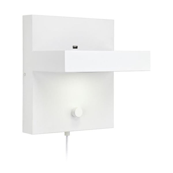 Balta sienas lampa ar plauktu un USB uzlādes staciju Markslöjd Kubik