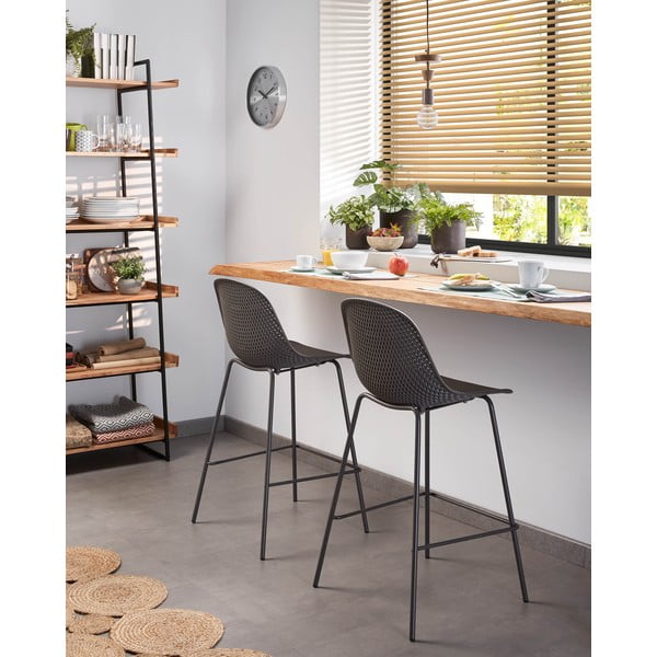 Antracīta pelēks metāla/plastmasas dārza bāra krēsls Quinby – Kave Home-image-2