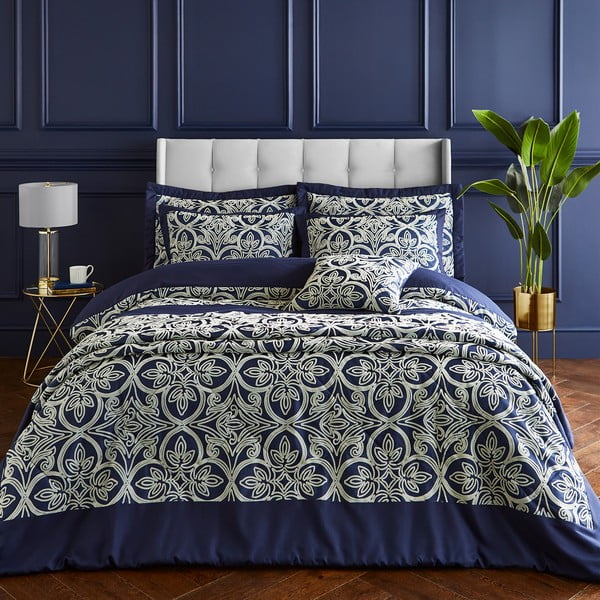 Tumši zils gultas pārklājs divguļamai gultai 220x230 cm Flock Trellis – Catherine Lansfield