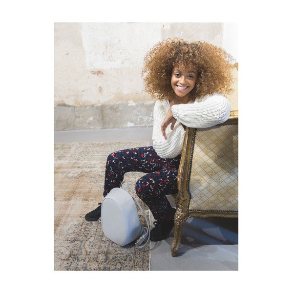 Gaiši pelēka XD Design Elle Fashion sieviešu drošības mugursoma, 6,5 l-image-1