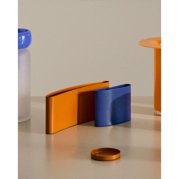 Metāla svečturis Mistra – Kave Home-image-1