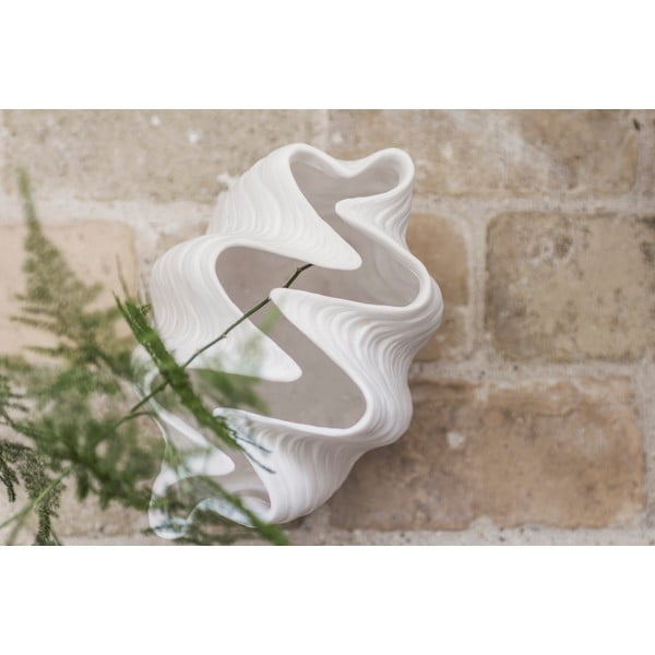 Balta polirezīna vāze (augstums 22 cm) Shell – Mette Ditmer Denmark-image-2