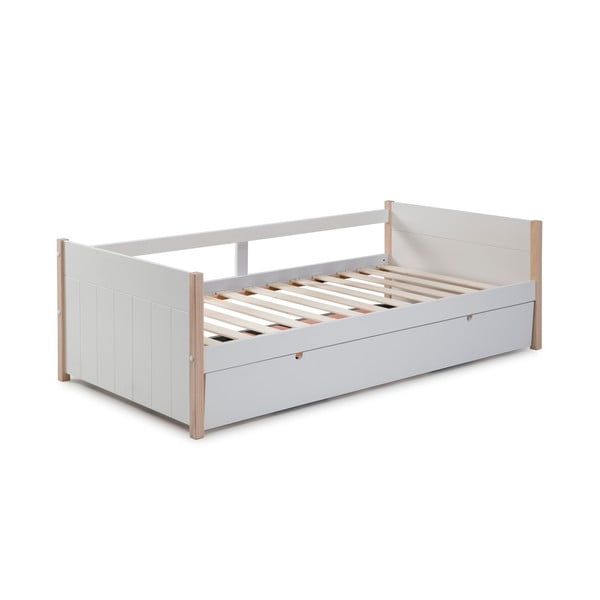 Balta/dabīga toņa bērnu gulta no priedes koka ar izvelkamo gultu 90x190 cm Kiara – Marckeric