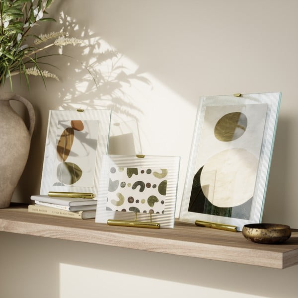 Zelta krāsas stikla stāvošs foto rāmis 19x23 cm Flute – Umbra-image-4