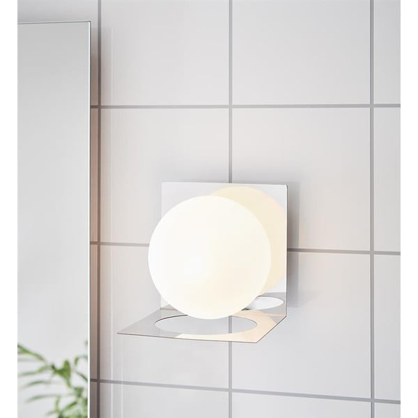 Sienas lampa sudraba krāsā Markslöjd Zenit-image-1