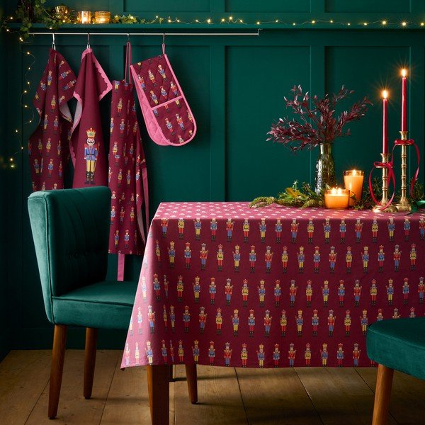 Kokvilnas galdauts ar Ziemassvētku motīvu 178x137 cm Christmas Nutcracker – Catherine Lansfield-image-2