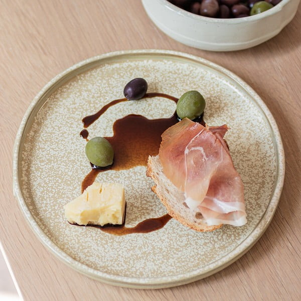 Bēši akmens šķīvji (2 gab.) ø 20 cm Sand Grain – Mette Ditmer Denmark-image-3