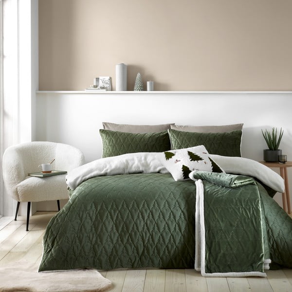 Zaļš stepēts gultas pārklājs divvietīgai gultai 180x200 cm Christmas Tree – Catherine Lansfield-image-3