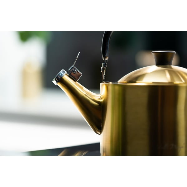 Zelta krāsas nerūsējošā tērauda tējkanna 1,5 l Diamante – Vialli Design-image-1