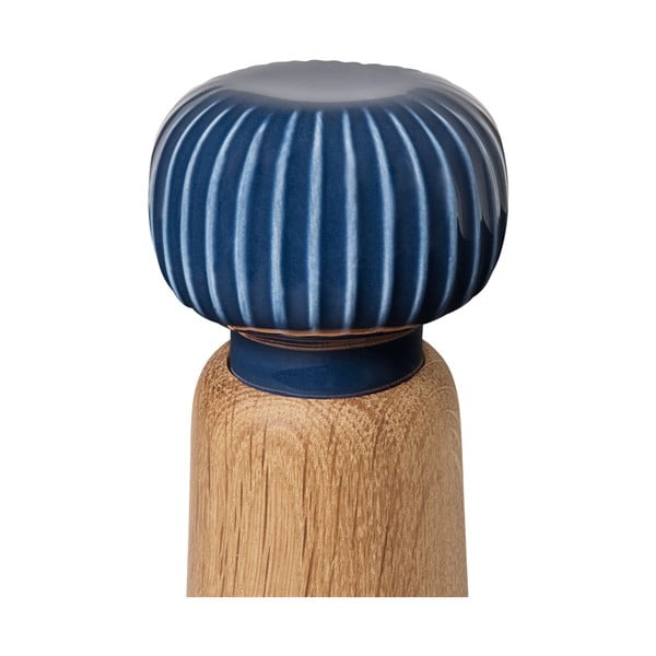 Garšvielu dzirnaviņas no ozolkoka ar tumši zilām porcelāna detaļām Kähler Design Hammershoi, augstums 17,5 cm-image-3