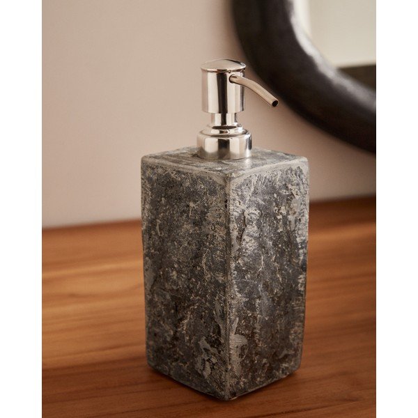 Pelēks akmens ziepju dozators Macinne – Kave Home-image-1